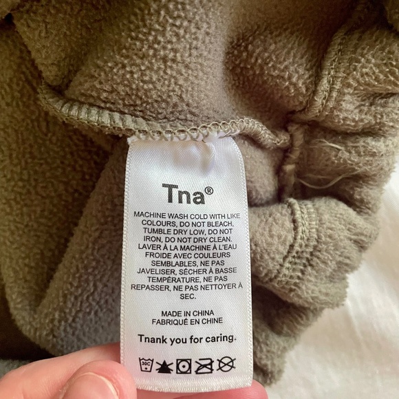 TNA Olive Green 1/4 Zip Cropped Fleece Sweater | Size L - Picture 6 of 6